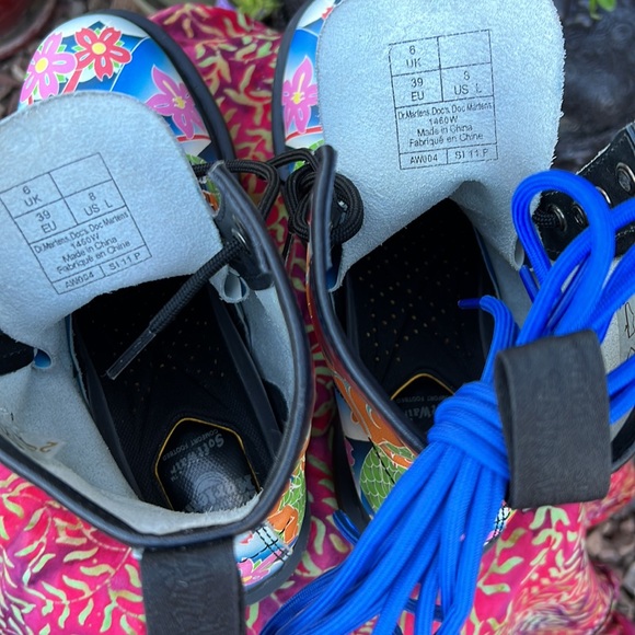 Like New Dr. Martens Psychedelic 1460W Boots - Picture 14 of 16